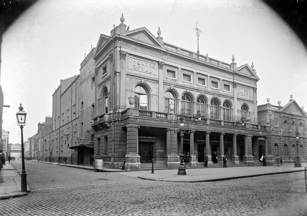Theatre Royal - Hawkins Street